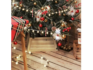 Cache-pied pour sapin de noël 65 x 65 x 27 cm en bois naturel, style campagne avec fermeture à loquet