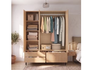 Armoire 3 porte(s) battante 3 tiroir(s) <strong>MODFU</strong> <strong></strong> coloris bois clair largeur 135 cm