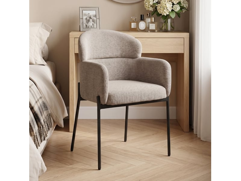  Fauteuil avec accoudoirs et dossier ergonomique, pieds en métal, effet chenille, polyester marron clair 60 × 57 × 83 cm  - Conforama B