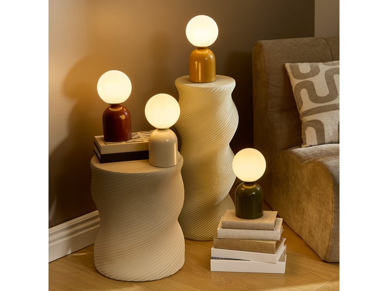  Lampe à poser avec globe opalin et base en acier 10x23 cm  - Conforama B