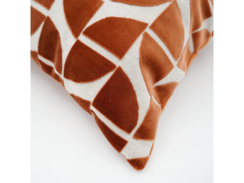  Coussin décoratif carré en velours dévoré à motif géométrique 40x40 cm  - Conforama D