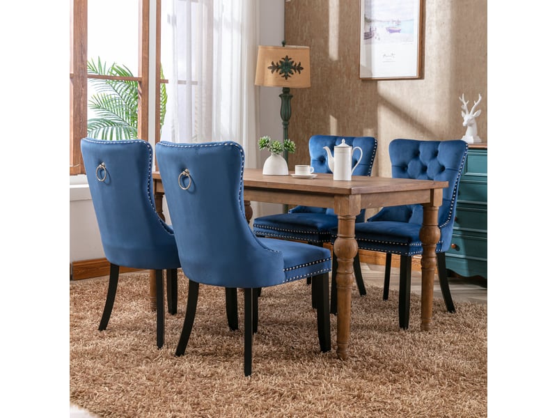  Lot de 2 chaises de salle à manger en velours bleu capitonnées pieds en bois massif et clous  - Conforama D