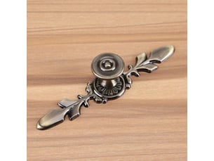 Poignée décorative en alliage de zinc en forme de fleur, poignée de style européen pour tiroirs et meubles de cuisine avec vis
