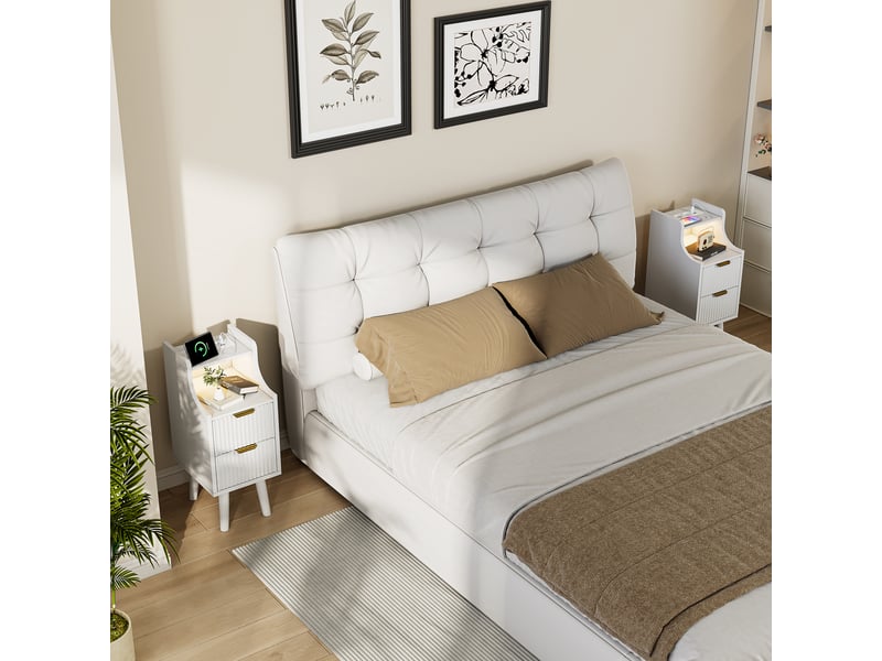  Lot de 2 tables de chevet blanches à 2 tiroirs, finition cannelée, bandeau led 3 couleurs, station de charge eu, rangement ouvert, pieds en bois, table d’appoint multifonction  - Conforama B