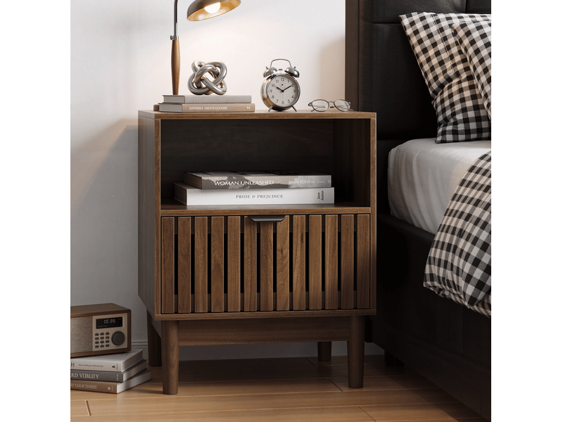 Table de chevet moderne 45x39x56,5 cm en mdf coloris noyer avec tiroir - Conforama D