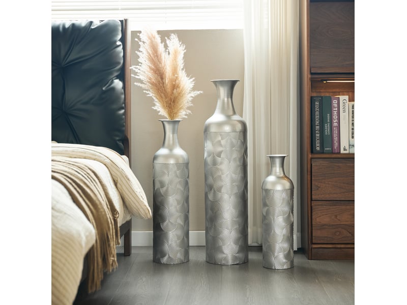  Lot de 3 vases de sol 50, 66 et 83 cm à motif ondulé en métal argenté  - Conforama D