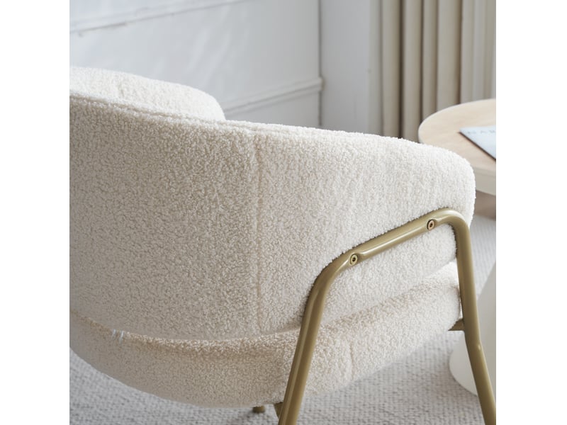 Lot de 6 chaises de salle à manger, chaise de salon et chambre, style moderne, pied métallique doré, tissu velours d'agneau, blanc  - Conforama E