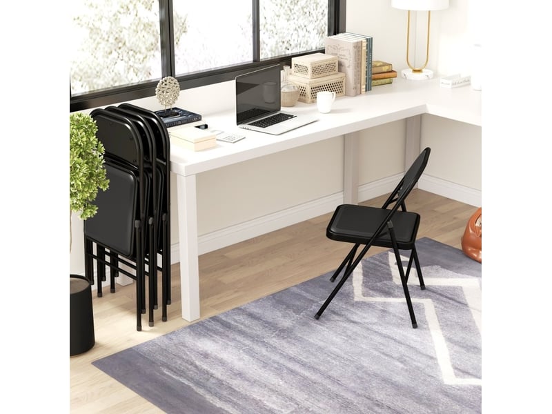  Lot de 4 chaises pliantes noires en similicuir avec structure métallique  - Conforama D