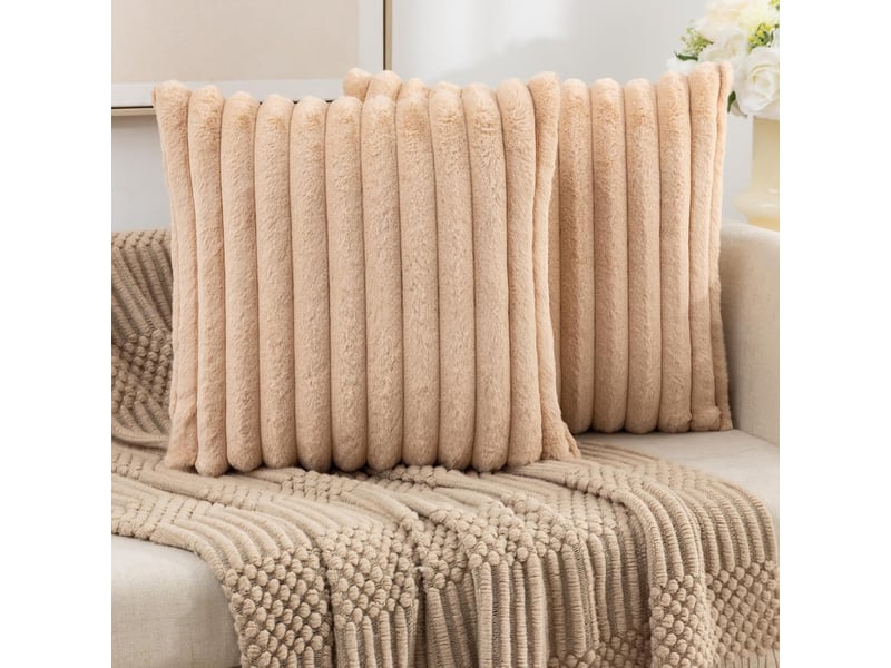  Lot de 2 housses de coussin 45 x 45 cm peluche jaune thé chicfurn  - Conforama B