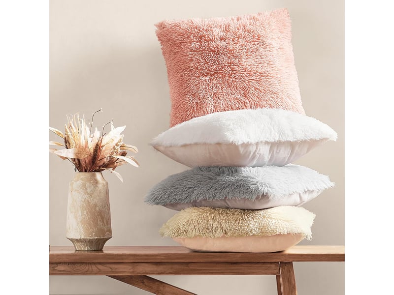  Lot de 2 housse de coussin fourrure moelleux doux en peluche coussins carré décoratif pour salon canapé chambre voiture 45 x 45 cm beige GSO-000088 - Conforama D