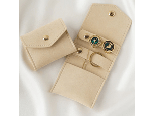 Lot de 2 mini boîtes à bijoux de voyage, pochette de rangement pliable en microfibre avec boucle pour bagues, bracelets, boucles d'oreilles, collier