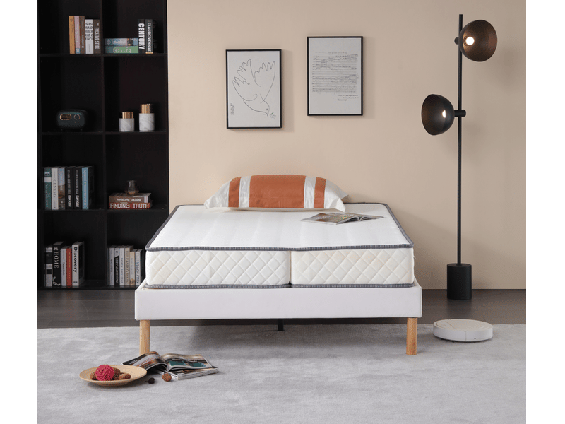 Matelas ferme pour tous clic clac 130x190 - découpe assise 65 cm - hauteur 15 cm -mousse rembourrage 100 % polesther tissu strech très résistant  - Conforama D