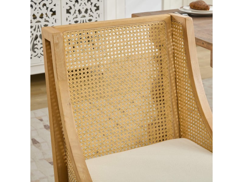  Chaise de salle à manger en bois massif avec accoudoirs décoratifs, assise en tissu effet lin, rotin synthétique, beige  - Conforama D