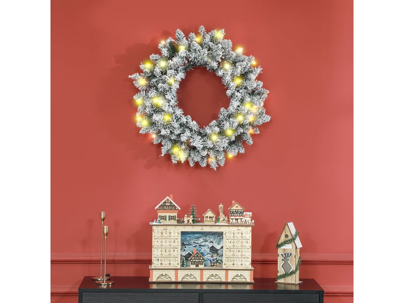  Couronne de noël porte artificielle 60 cm avec pommes de pin et grappes de baies, lumières led et minuterie vert  - Conforama D