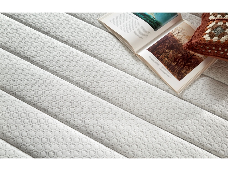  Matelas à mémoire de forme au gel luxury carcassonne - mi-ferme, 5 cm de mémoire de forme au gel, fibres naturelles 8435720069488 - Conforama C