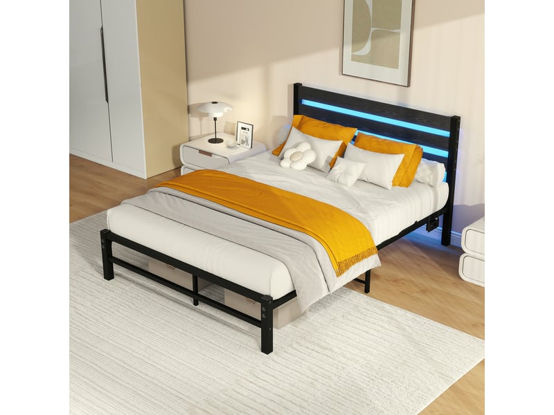  Lit double 140x200 cm, cadre de lit, led, port usb, tête de lit avec rangement, bois et métal noir  - Conforama C