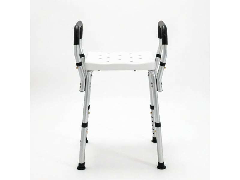 Chaise de douche inclinable réglable en hauteur, pieds antidérapants pour seniors - Conforama A