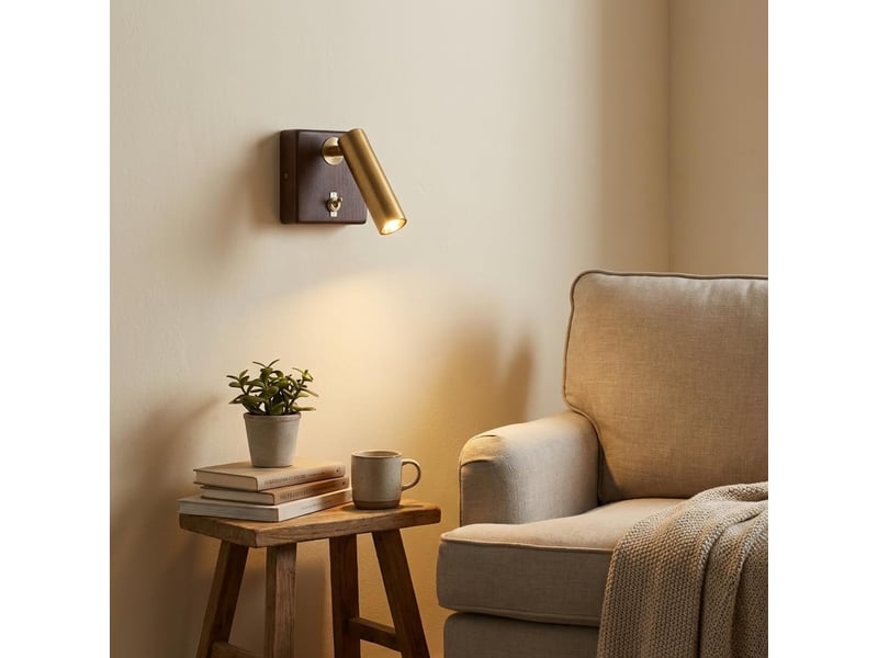  Applique murale led pour lecture 3 w 2800 k avec base carrée en bois de noyer et spot orientable doré  - Conforama C