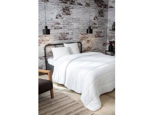 Couette tempérée 240 x 260 cm polyester blanc