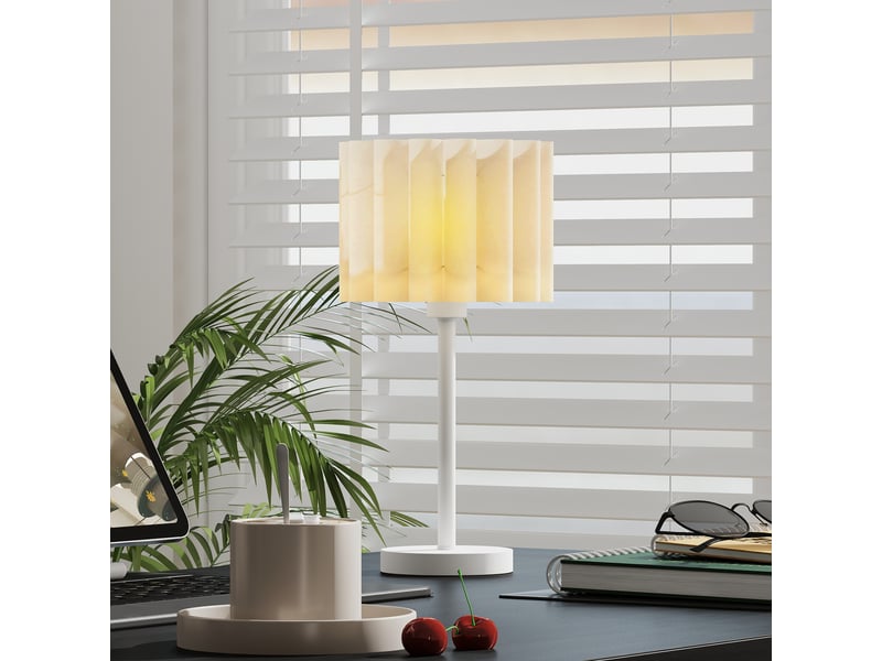 Lampe de table style rétro. Lampe de chevet. Abat-jour en plastique. Interrupteur à bouton-poussoir. Blanche.  - Conforama C