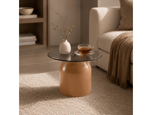Tables basses gigognes avec plateaux en verre trempé et bases brillantes en cloche pour salon vert et café clair