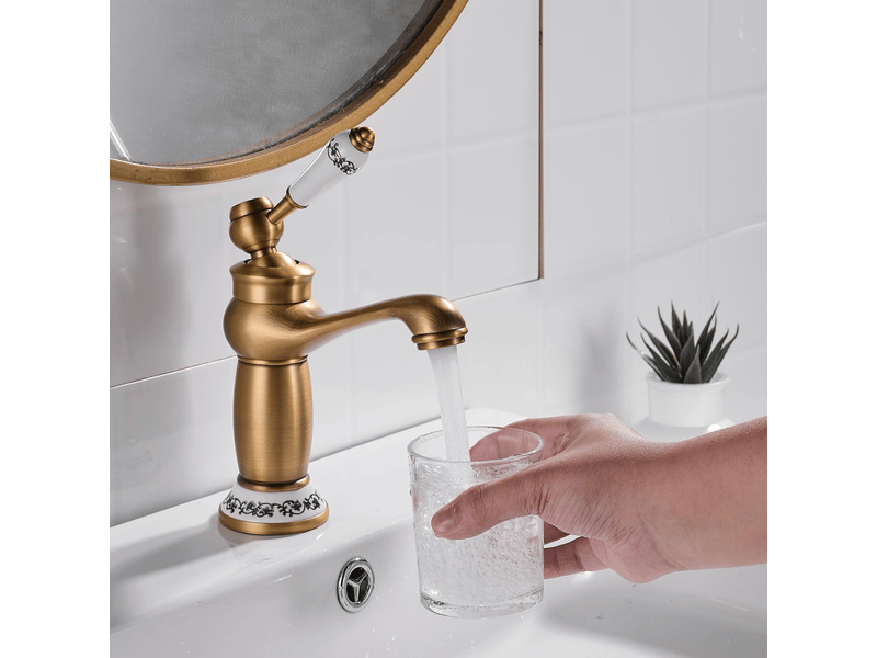  Robinet pour lavabo de salle de bain, robinet vintage en laiton porcelaine bleu et blanc (court)  - Conforama B