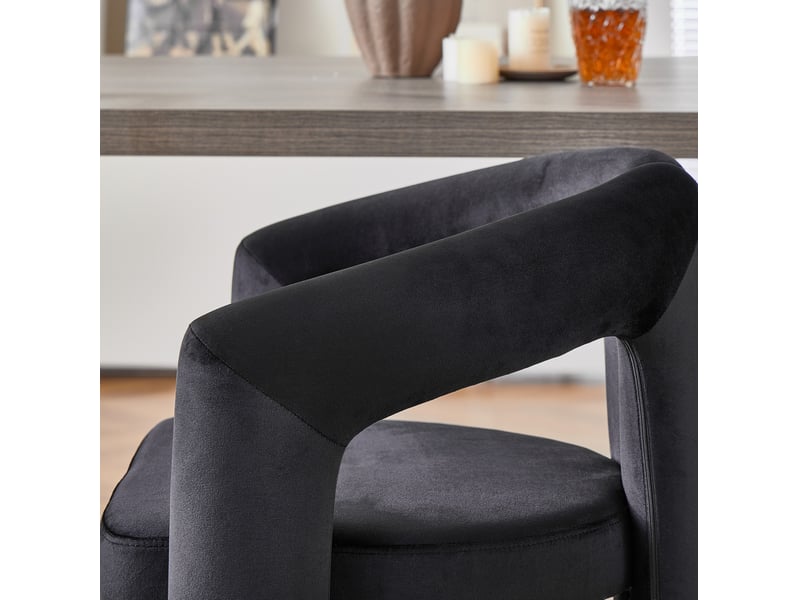  Lot de 2 chaises de salle à manger avec accoudoirs en velours noir  - Conforama E