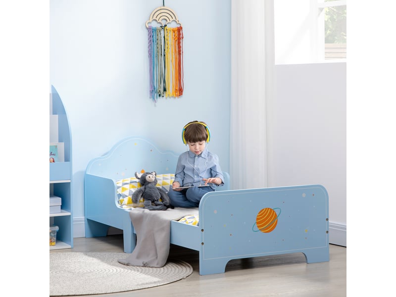  Lit enfant 140x70 bleu avec barrières de protection, motif espace, 143x74x59 cm  - Conforama C