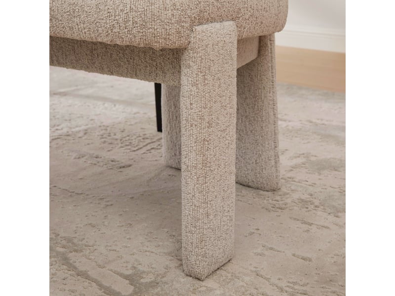  Lot de 2 chaises de salle à manger en tissu chenille beige, chaises sans accoudoirs avec dossier incurvé et pieds en bois d'hévéa massif  - Conforama E