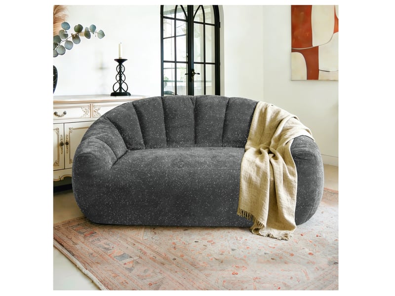  Fauteuil pouf 140x98x61 cm avec accoudoirs, design patte d’ours, tissu gris, assise spacieuse et confortable  - Conforama B