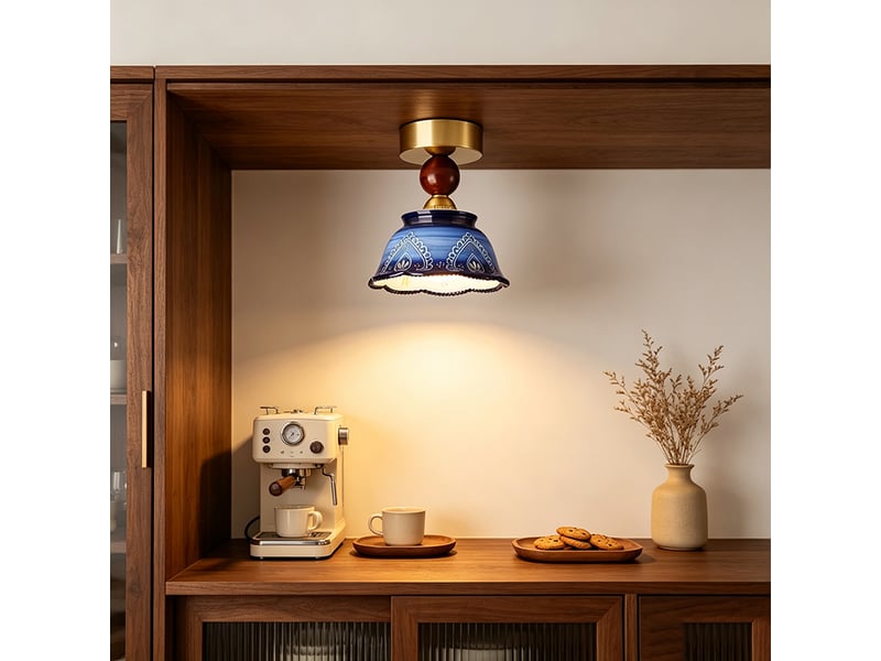  Plafonnier en céramique bleu indigo et vert, style bohème rétro, motif floral, lumière chaude  - Conforama D