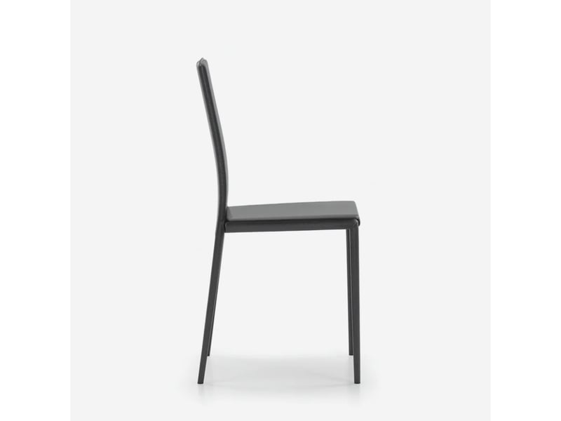  Lot de 4 chaises empilables rembourrées en simili cuir luma - noir  - Conforama D