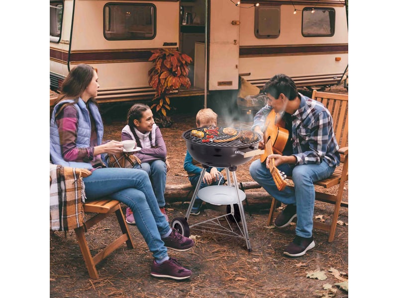  Barbecue au charbon avec grille en acier, couvercle, bouches d'aération et roues – noir  - Conforama D