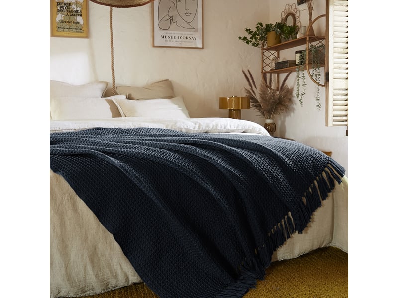  Plaid à franges 130x160 cm polyéthylène téréphtalate minuit PD21482 - Conforama C