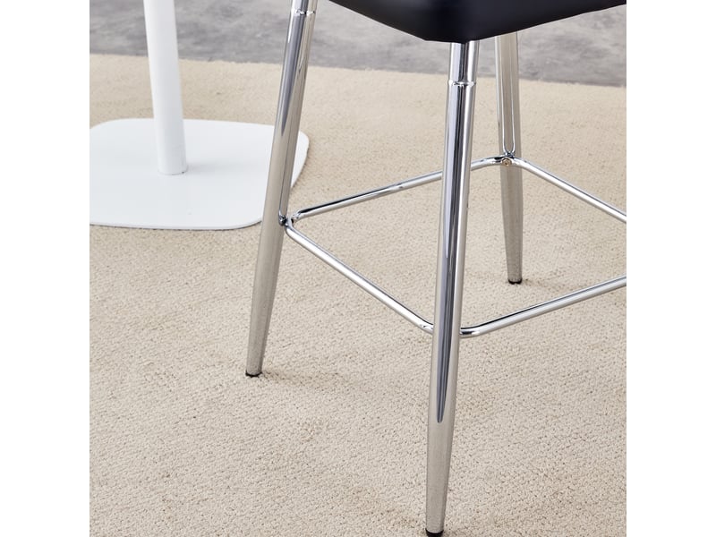 Lot de 2 tabourets de bar 100 cm - similicuir noir, piètement métal argenté, repose-pieds confortable - coloris variés - Conforama D