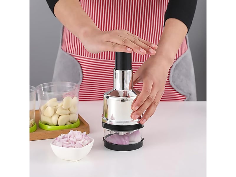 Hachoir à nourriture simple opération pratique hachoir alimentaire argenté - Conforama D