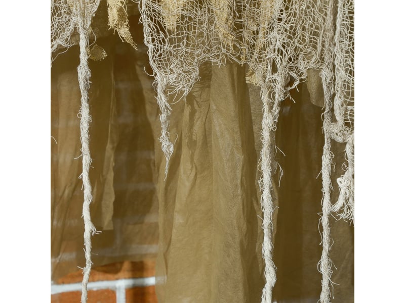  Décoration suspendue pour halloween avec squelette animé, sons et lumières, intérieur abrité, 70×18×183 cm, kaki  - Conforama C