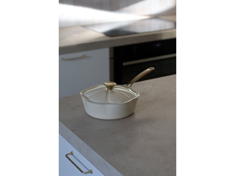 Poele tous feux y compris induction 24 c  - Conforama Y