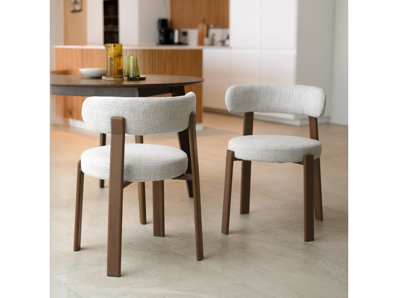 Lot de 2 chaises en tissu texturé blanc cassé, pieds en métal-aura Aura - Conforama B