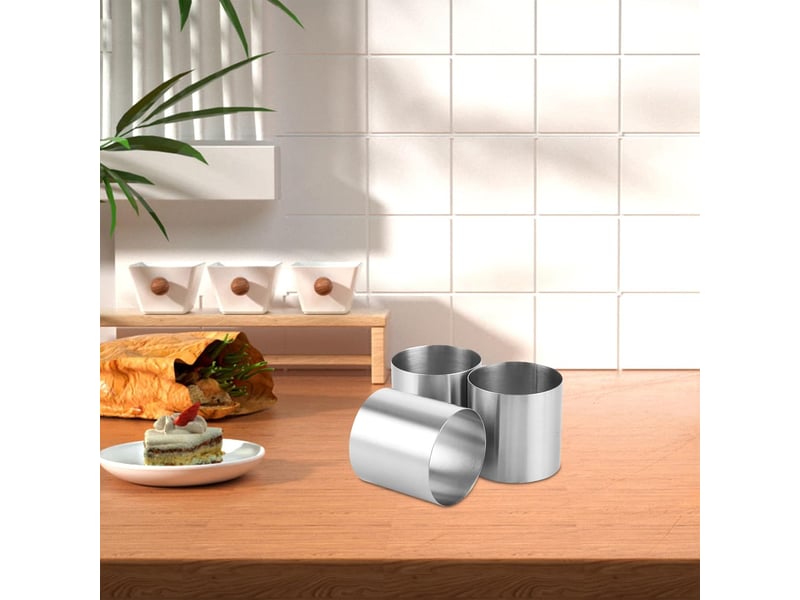  15 pcs cercle à pâtisserie 5x5cm, moule à mousse en acier inoxydable 430, cercle patisserie pour gâteaux, entremets et desserts individuels, argenté No commercial reference - Conforama D