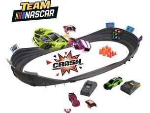 Circuit de nascar avec 2 voitures