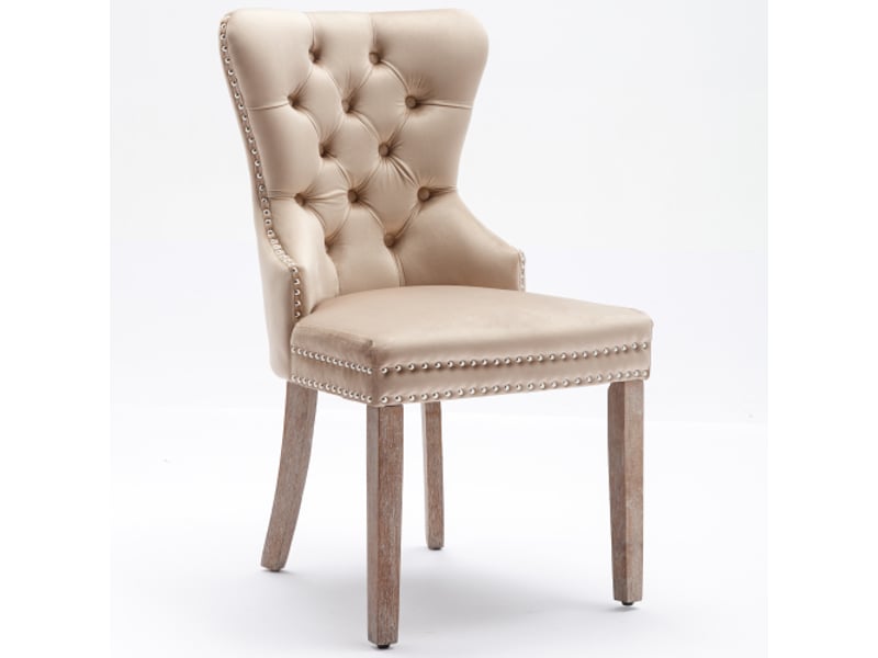  Lot de 4 chaises de salle à manger en velours beige avec détails cloutés, tirettes argentées, pieds en bois, sans accoudoirs  - Conforama E