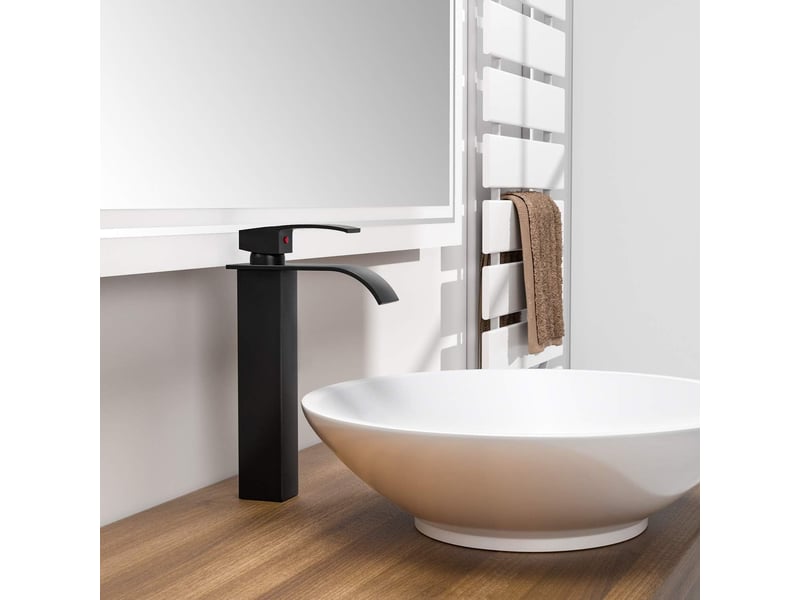  Robinet lavabo cascade noir – eau chaude et froide  - Conforama B
