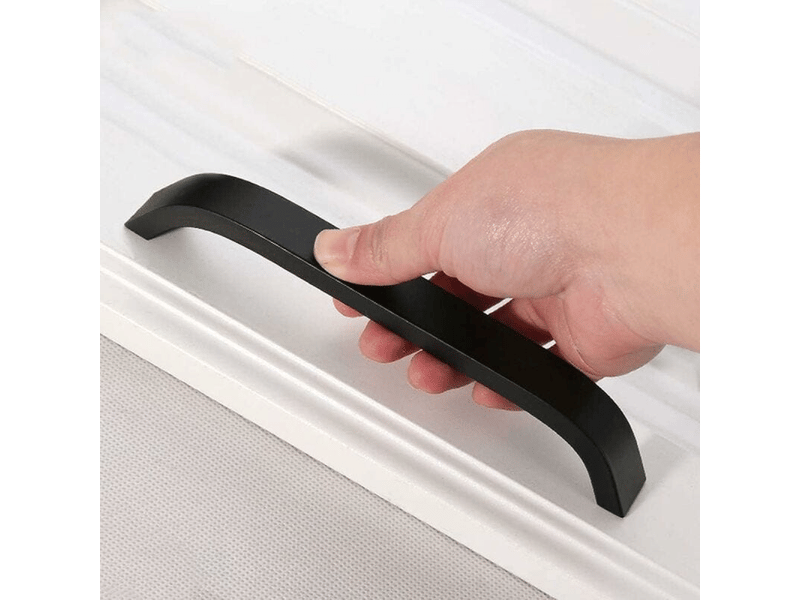  Lot de 10 poignées modernes pour meubles de 96 mm pour portes d'armoires avec vis noires  - Conforama D