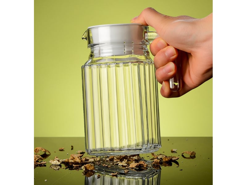  Carafe réfrigérateur pichet avec couvercle en plastique blanc 1,7l, 1 pichet  - Conforama C