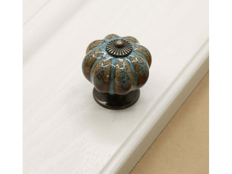  Lot de 5 poignées de tiroir en céramique de style européen, boutons de meuble en forme de citrouille vintage bleue avec vis  - Conforama D