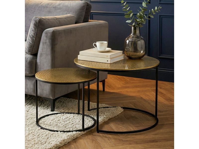 Finebuy table gigogne en métal or, lot de 2 rondes - table basse plateaux en aluminium avec motif - table d'appoint canapé en alu moderne - table de salon piètement en fer fait main  - Conforama B