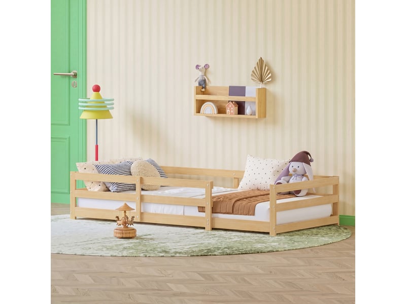 Lit montessori 90x200 cm en pin massif naturel avec barrière périphérique 40 cm, sommier à lattes inclus - Conforama C