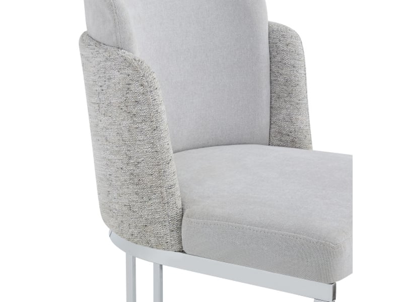  4 chaises de salle à manger confortables et respirantes – style moderne, pieds galvanisés argentés, chenille gris clair  - Conforama E