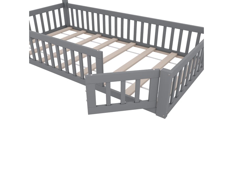  Lit cabane 90 × 200 cm, silhouette de toit et cheminée, barrières, portillon ouvrant, pin et mdf, sommier à lattes, gris  - Conforama E